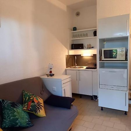Location Dans Residence Calme, Proche Mer Cavalaire-sur-Mer Esterno foto