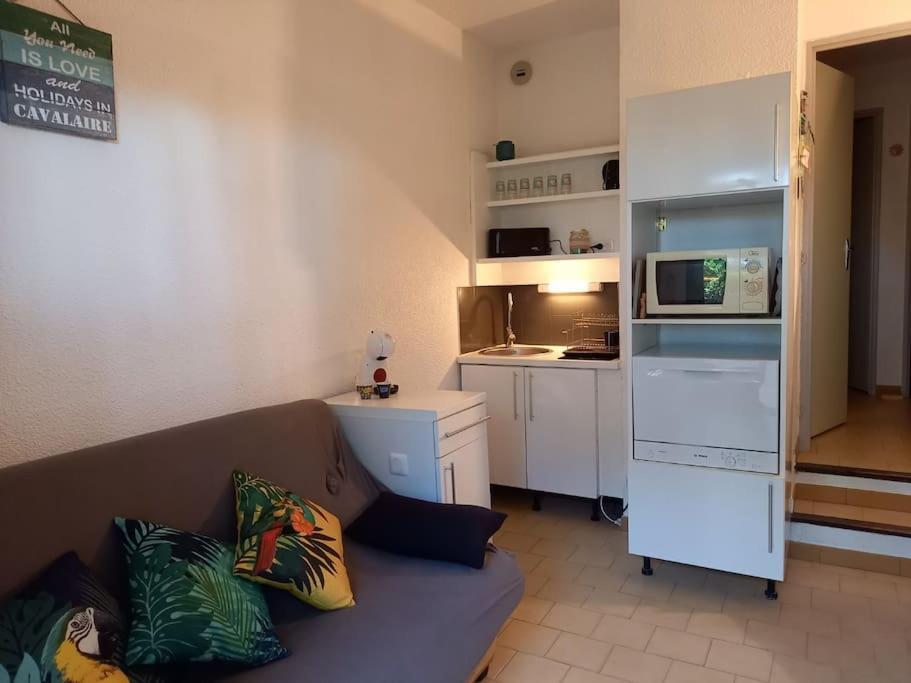 Location Dans Residence Calme, Proche Mer Cavalaire-sur-Mer Esterno foto